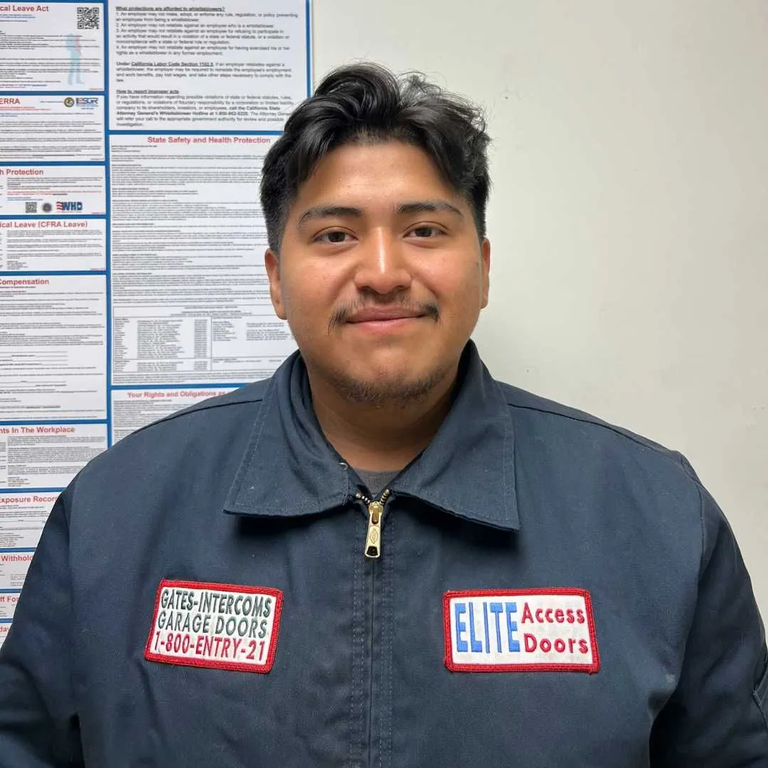 Arturo, Service and Repair Technician